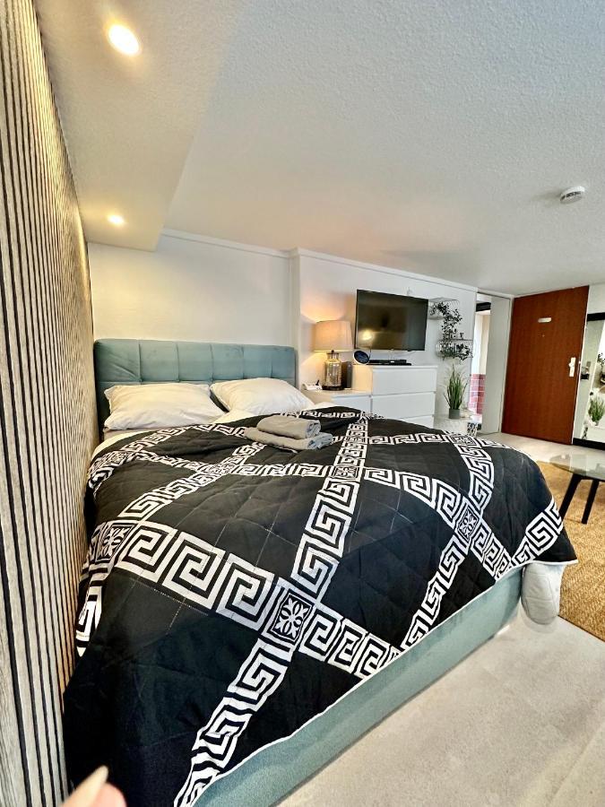 Ruhiges Retreat Souterrain-Apartment Werbach Nahe Pferdemarkt W31 Ольденбург Экстерьер фото